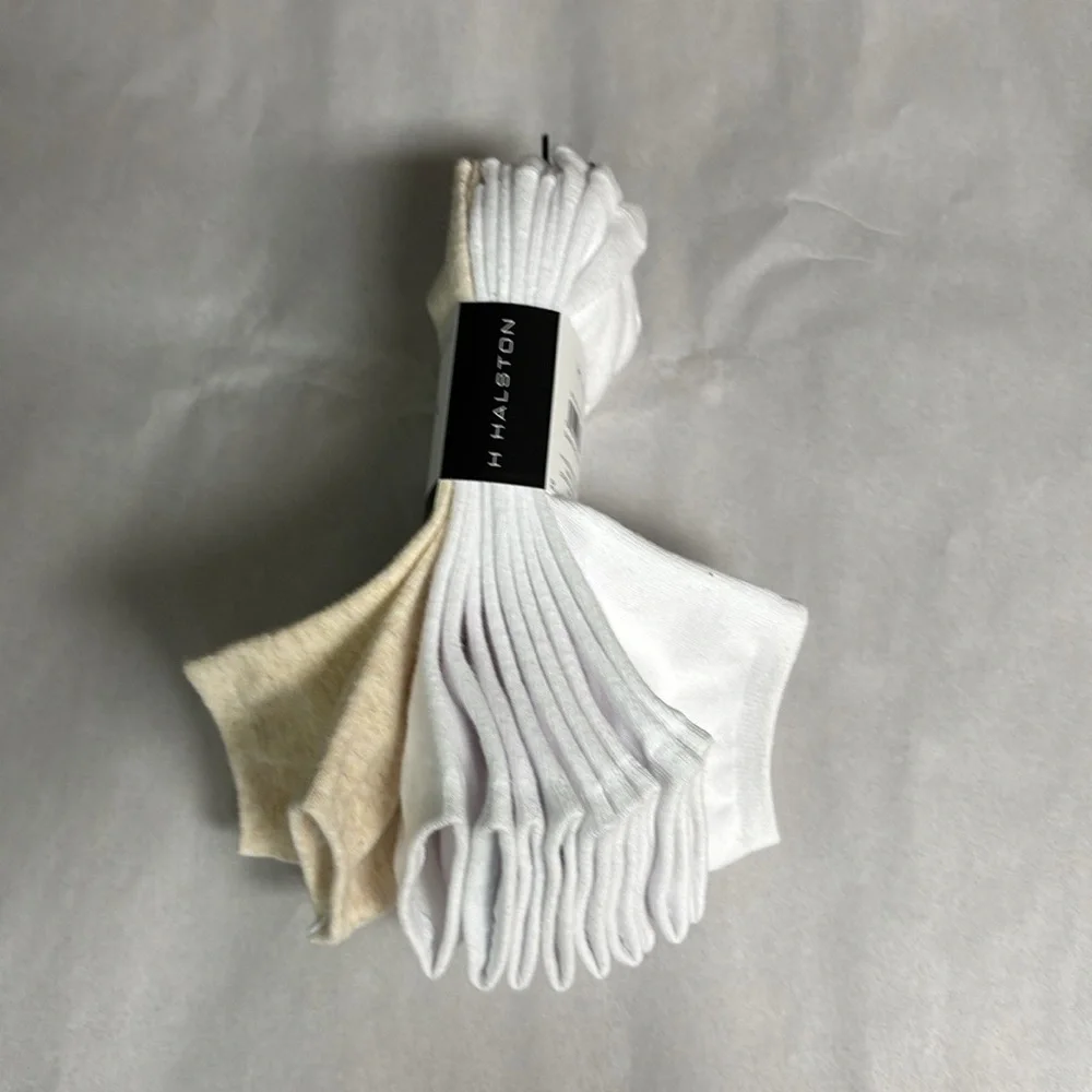 New H Halston Socks Women’s 6 Pair Tan & White Soft Quarters Casual Activewear - Picture 5 of 14